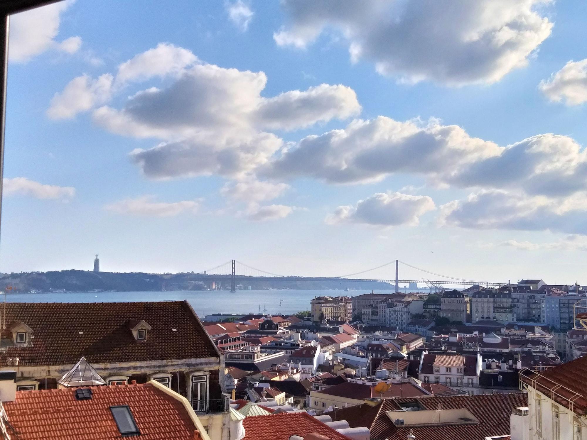 فندق Solar Dos Mouros Lisboa المظهر الخارجي الصورة