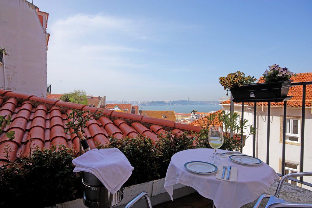 فندق Solar Dos Mouros Lisboa المظهر الخارجي الصورة
